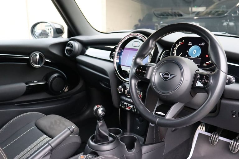 2021 MINI Hatch 1.5 SPORT Hatchback Petrol Manual