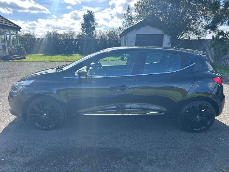 2015 Renault Clio 1.5 dCi 90 Dynamique S MediaNav Energy 5dr FSH 1yrs Mot 6MTH RAC warranty