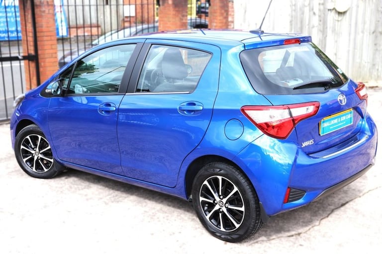 2019 Toyota Yaris 1.5 VVT-i Icon Tech 5dr HATCHBACK PETROL Manual