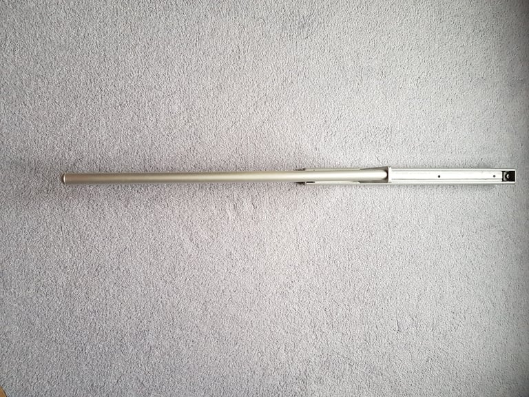 Pull-Out Extending Tea Towel Holder