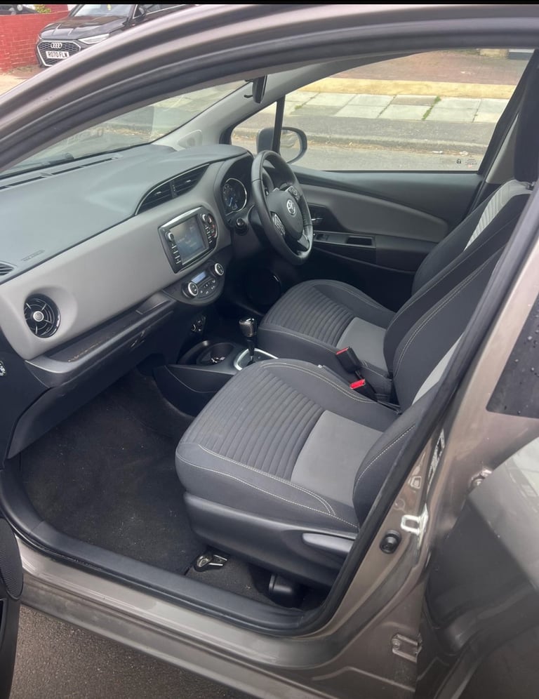 Toyota, YARIS, Hatchback, 2020, Other, 1497 (cc), 5 doors