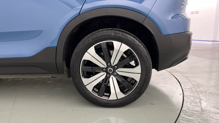 2023 Volvo C40 Recharge Core, Single Motor, Electric Estate Electric Automatic