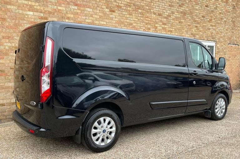 2023 Ford Transit Custom 2.0 EcoBlue 170ps Low Roof Limited Van Auto PANEL VAN DIESEL Automatic