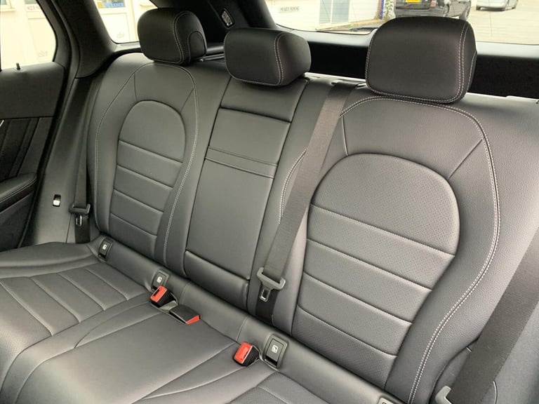 2016 Mercedes-Benz GLC 2.1 GLC220d AMG Line (Premium) SUV 5dr Diesel G-Tronic 4MATIC Euro 6 (s/s)...