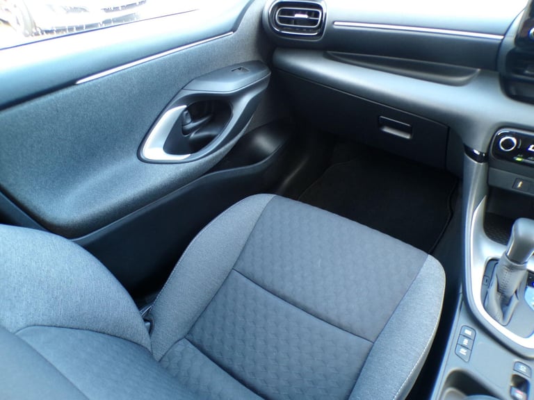 2021 Toyota Yaris 1.5 VVT-h Design Hatchback 5dr Petrol Hybrid E-CVT Euro 6 (s/s) (116 ps) HATCHB...