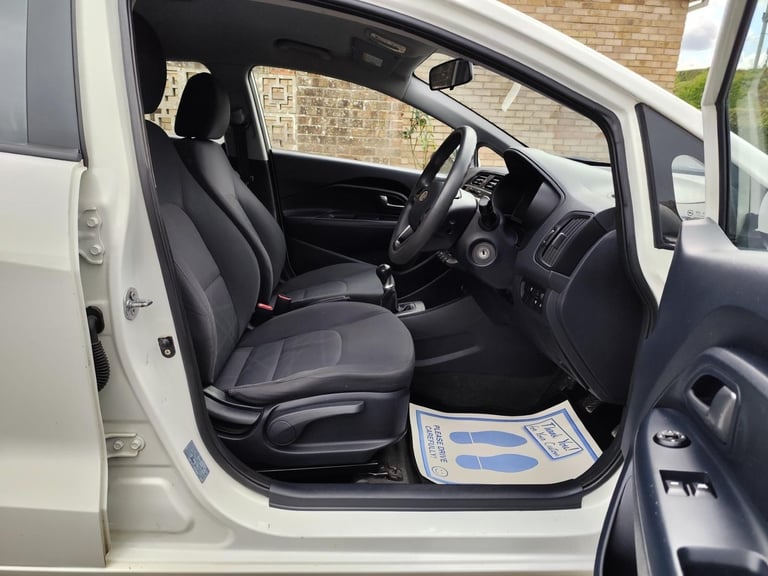 12 KIA RIO 1 AIR 1.25 1 OWNER 10 MOT 90K 5 DOOR HATCHBACK CAZ ULEZ £35 CHEAP TAX