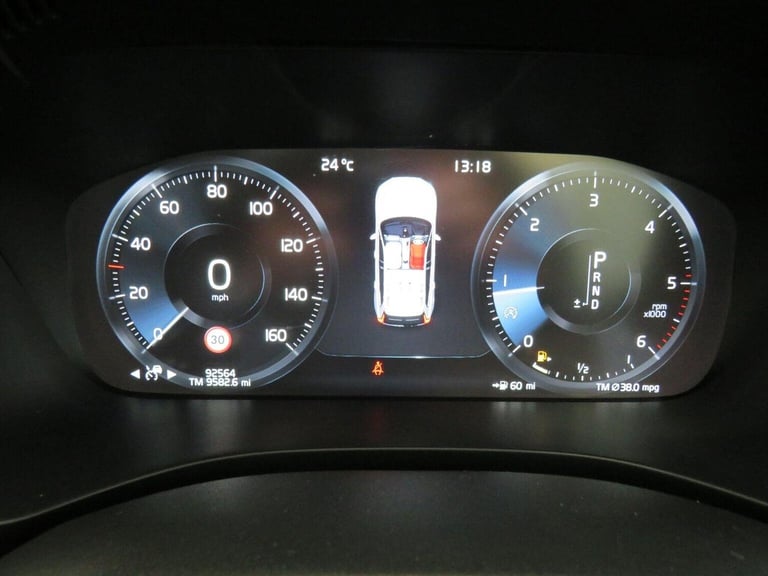 VOLVO XC60 2.0 D4 R-Design Auto AWD Euro 6 (s/s) 5dr Silver Auto Diesel 2018