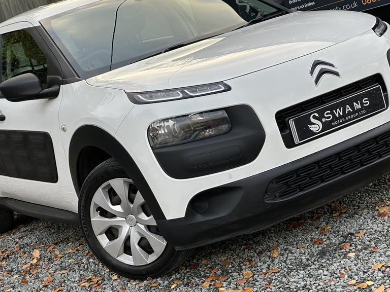 2015 Citroen C4 Cactus 1.6 Touch BlueHDI Diesel Manual 5 Door Hatchback White