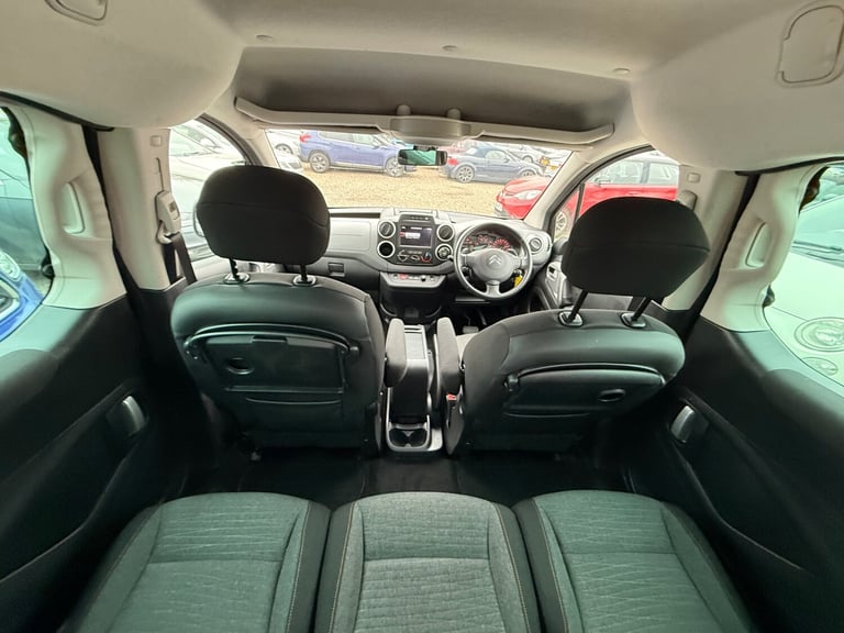 FRESH SERVICE,SERVICE HISTORY,2KEYS,FINANCE AVAILABLE,WARRANTY AVAILABLE NATIONA