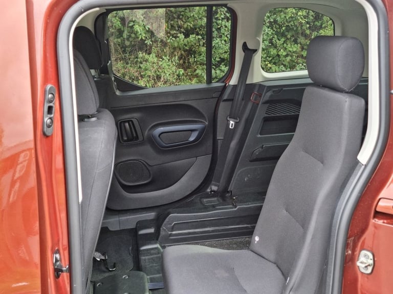 2019 Peugeot Rifter 3 Seat Wheelchair Accessible Disabled Access Vehicle WAV  MPV Diesel Manual