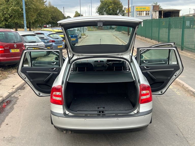2007 Skoda Octavia 1.9 TDI PD Elegance 5dr DSG ESTATE Diesel Automatic