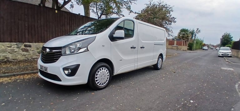 65 plate vivaro van 1.6 diesel bi turbo sportive cdti 115ps