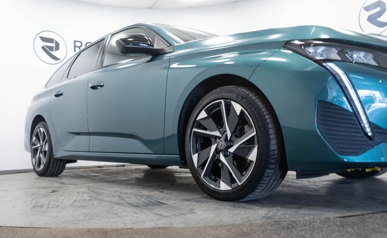 2022 22 PEUGEOT 308 SW 1.2 PURETECH ALLURE PREMIUM ESTATE 5DR PETROL EAT EURO 6 