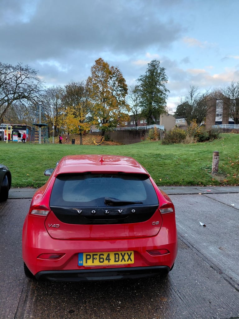 Volvo, V40, Hatchback, 2015, Manual, 1560 (cc), 5 doors