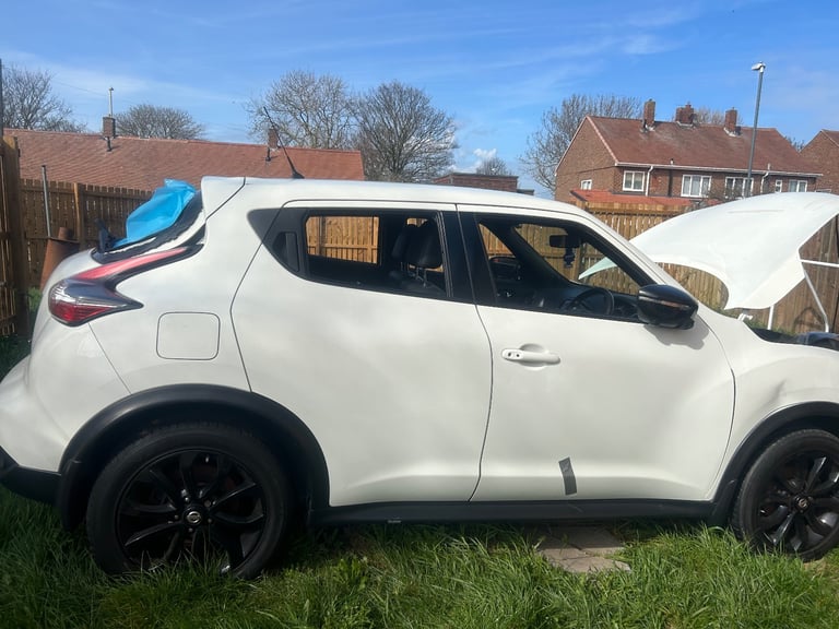 image for Nissan, JUKE, Hatchback, 2015, Manual, 1197 (cc), 5 doors