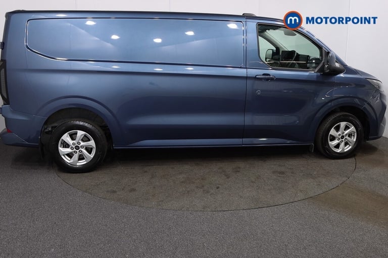2024 Ford Transit Custom 2.0 EcoBlue 136ps H1 Van Limited PANEL VAN DIESEL Manual