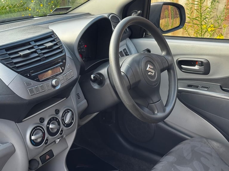2011 Suzuki Alto 1.0 12V SZ3 Euro 5 5dr HATCHBACK Petrol Manual - Image 31