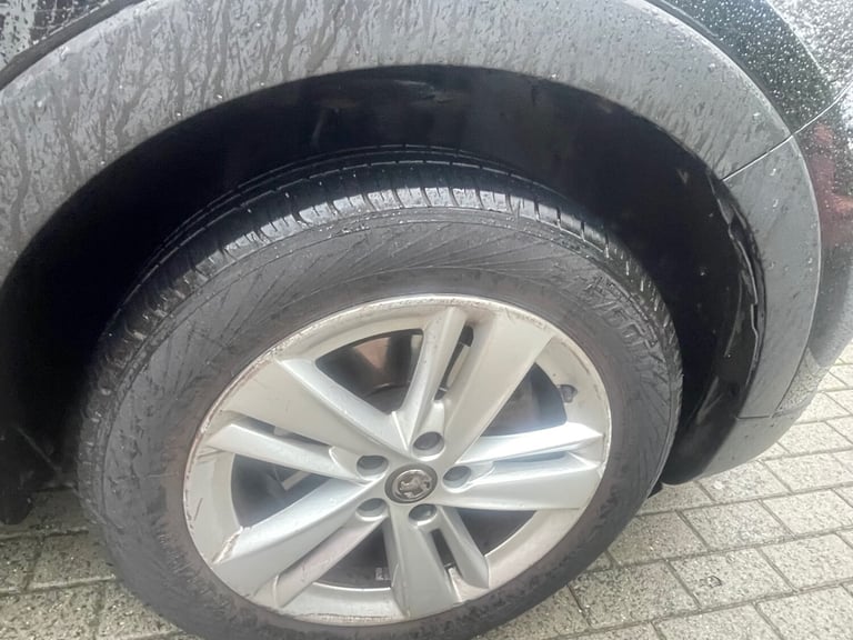 2018 Vauxhall Grandland X 1.2 Turbo SE 5dr HATCHBACK Petrol Manual