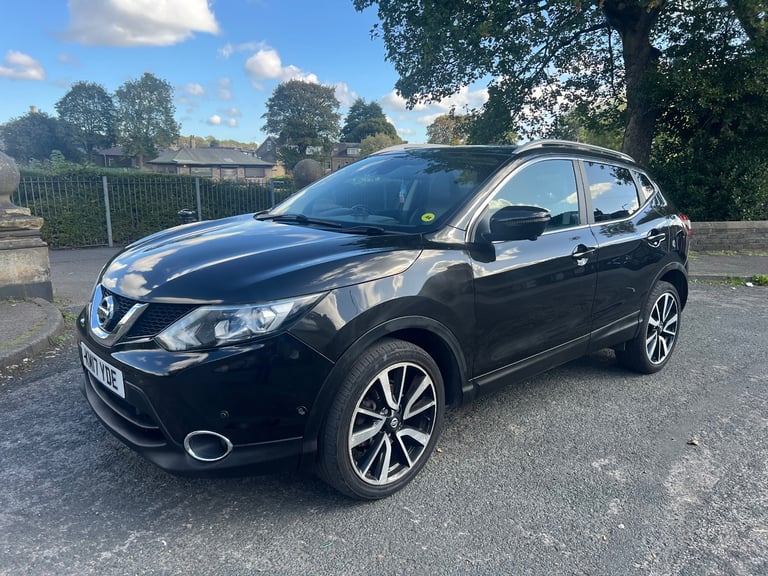 Nissan, QASHQAI, Hatchback, 2017, automatic , 1598 (cc), 5 doors