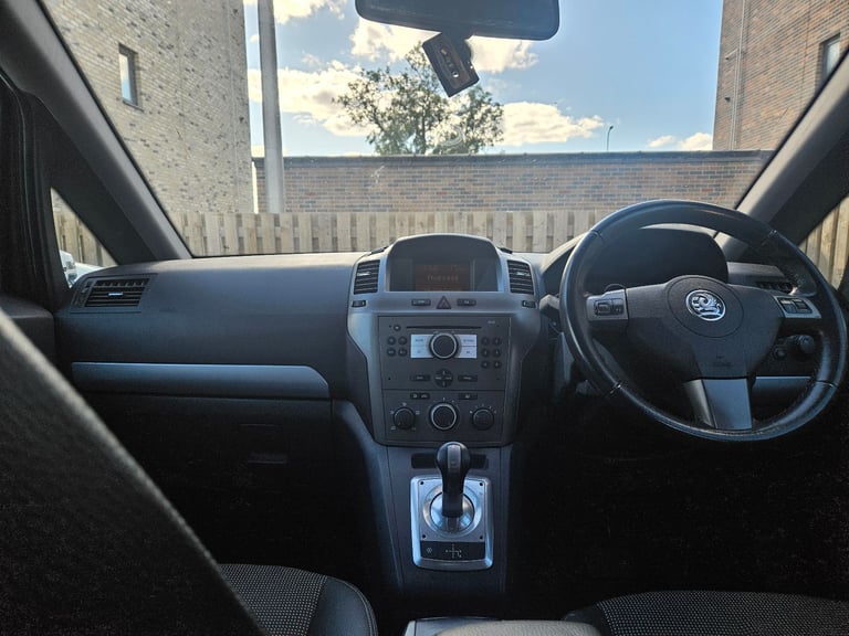 Vauxhall, ZAFIRA, MPV, 2006, Semi-Auto, 1796 (cc), 5 doors