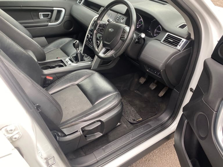 2015 Land Rover Discovery Sport 2.0 TD4 180 SE Tech 5dr ESTATE Diesel Manual