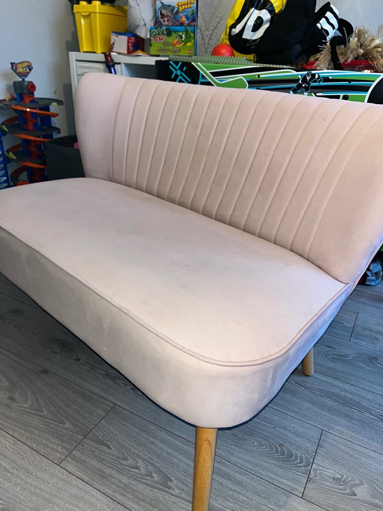 image for Dusty pink seat/chair 