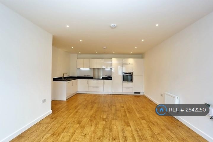 image for 2 bedroom flat in High Road Leyton, London, E10 (2 bed) (#2642250)
