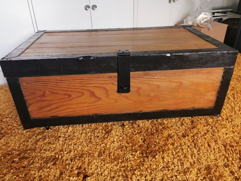 Pine storage chest/coffee table
