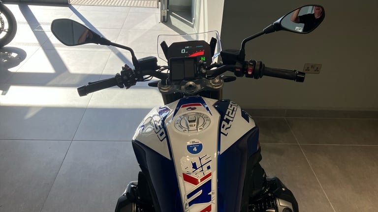 2023 BMW R1250 R1250 R SE (23MY) ROADSTER PETROL Manual