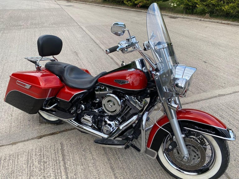 2004 HARLEY DAVIDSON FLHRCI ROAD KING CLASSIC 1550 - CUSTOM TOURING CRUISER