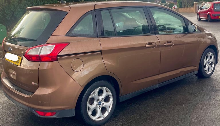 Ford Grand C-Max 1.6 16v Tdci Turbo Diesel Zetec New shape Facelift model Hpi clear (2013 63)