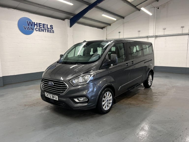 image for 2022 Ford Tourneo Custom 2.0 320 EcoBlue Titanium Auto L2 Euro 6 (s/s) 5dr Minibus Diesel Automatic