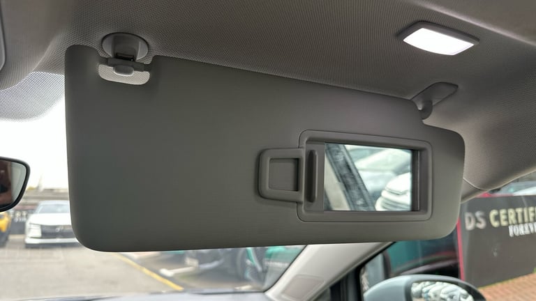 2021 Volkswagen Golf 1.5 TSI Life Hatchback 5dr Petrol Manual Euro 6 (s/s) (130 ps) Hatchback Pet...