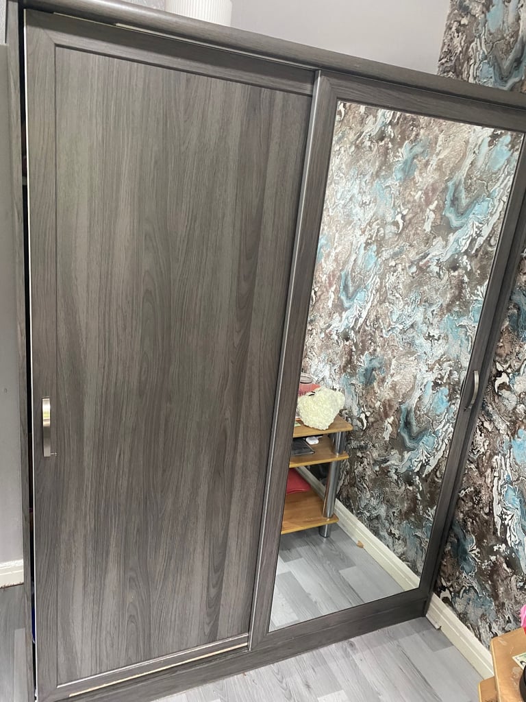 Camberley 2 Sliding Door Mirrored Wardrobe - Dark Oak Effect