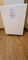 Under counter integrated ex display fridge freezer free local delivery
