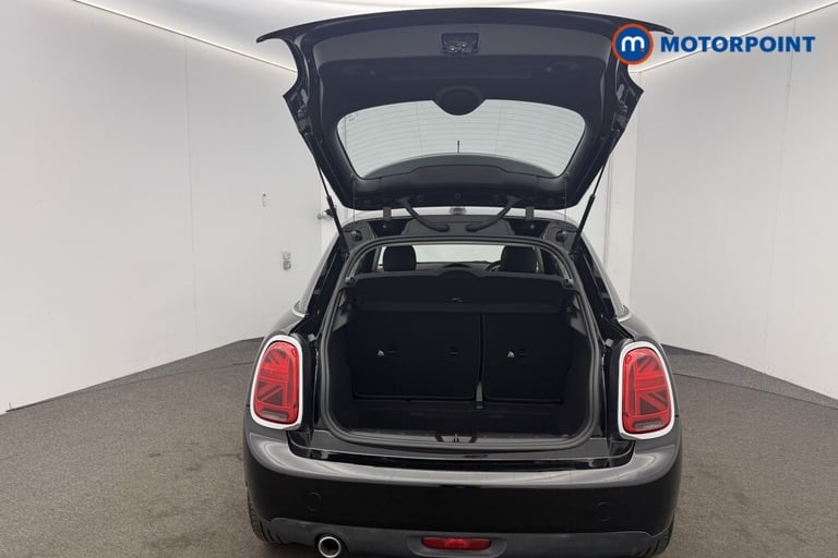 2020 MINI Hatch 1.5 Cooper Classic II 5dr Auto Hatchback Petrol Automatic