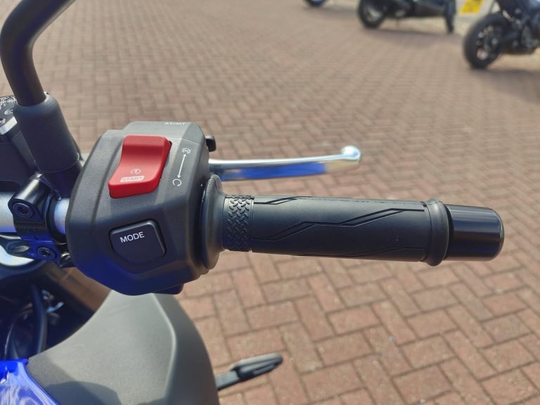 YAMAHA MT-07 Y-AMT 2025 - LATEST MODEL - ICON BLUE - IN STOCK NOW 