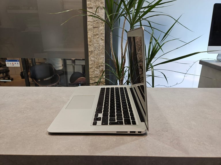 MacBook Air 13 late 2010