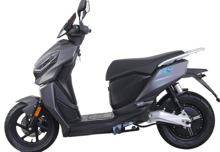 NEW MGB Lifan E4 3kW Electric Scooter A1 Licence Learner Legal 125cc equivale...