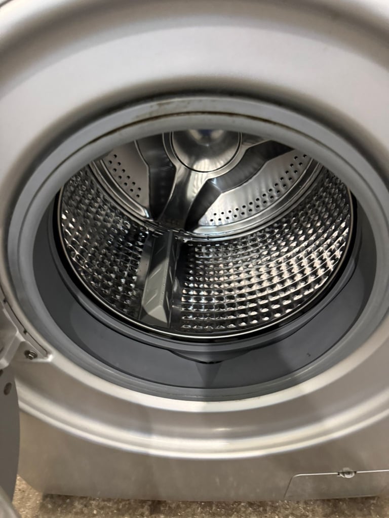 Samsung Grey 8kg Washing Machine With Free Delivery N warranty 