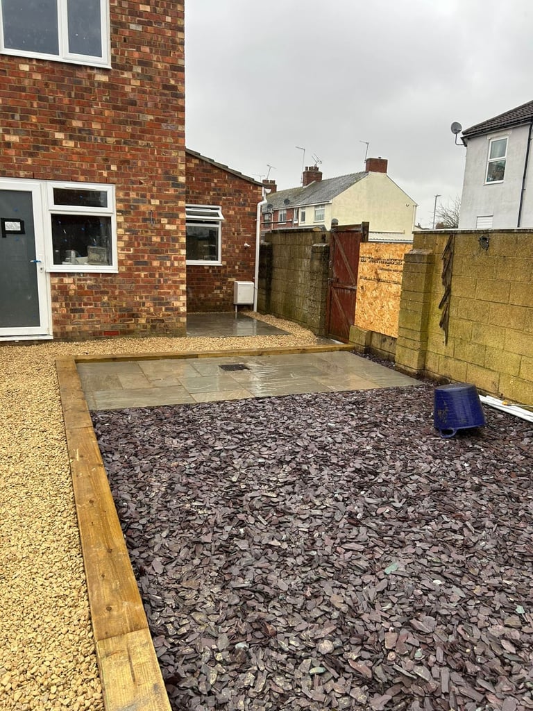 LOW DEPOSIT Two Ensuite Rooms To Let AVAILABLE NOW