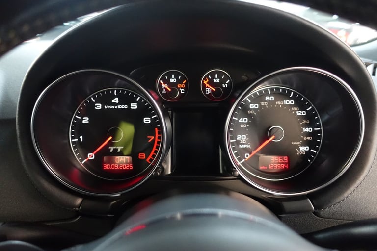 2007 Audi TT 3.2 TFSI V6 Roadster 2dr Petrol S Tronic quattro Euro 4 (250 ps) Convertible Petrol ...