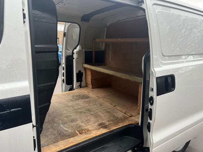 2019 Hyundai Iload 2.5 CRDi 116ps SE Van [6] one owner service history  PANEL VAN Diesel Manual