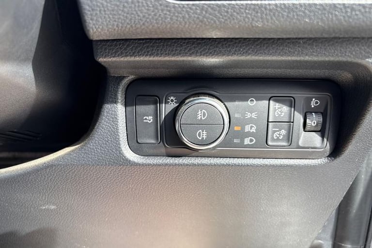 2025 Ford Ranger Wildtrak AUTO 2.0 EcoBlue 205ps 4x4 Double Cab Pick Up, FRONT &amp; REAR PARKIN ...