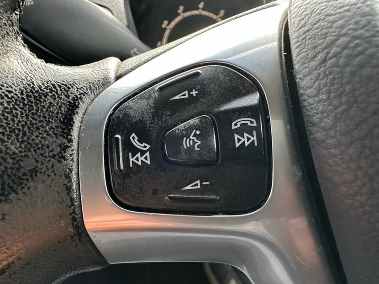 2015 Ford Fiesta 1.0T EcoBoost Zetec S Hatchback 3dr Petrol Manual Euro 6 (s/s) (125 ps) Hatchbac...