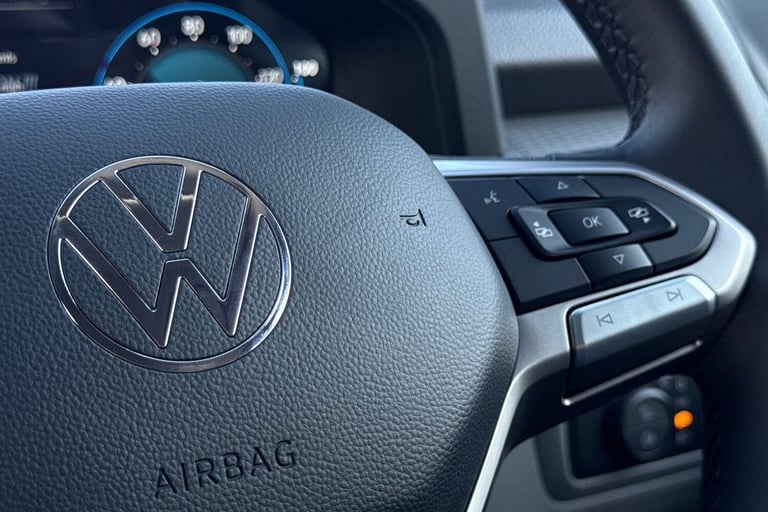 2025 Volkswagen Transporter 160kW 65kWh Commerce Pro Van Auto Van Automatic