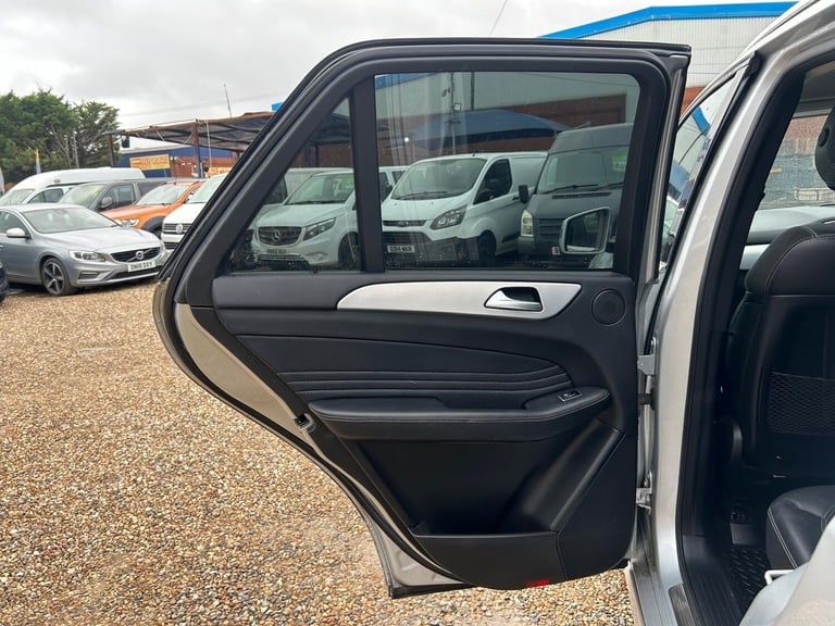 2012 Mercedes-Benz M Class 3.0 ML350 V6 BlueTEC Sport G-Tronic 4WD Euro 6 (s/s) 5dr ESTATE Diesel...