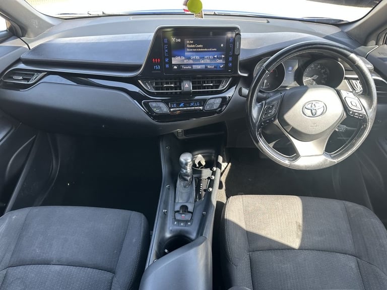 2017 Toyota C-HR 1.8 VVT-h Icon SUV 5dr Petrol Hybrid CVT Euro 6 (s/s) (122 ps) HATCHBACK PETROL/...