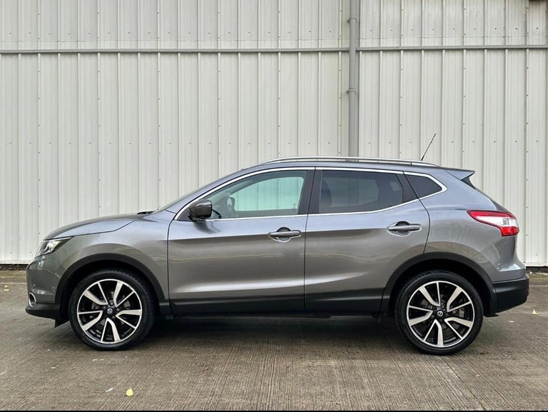  Nissan Qashqai 1.2 DIG-T Tekna XTRON 2WD Euro 6 (s/s) 5dr Petrol Automatic