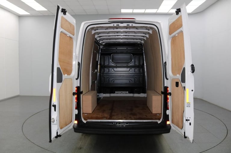 2024 Volkswagen Crafter 2.0 TDI 140PS Commerce High Roof Van PANEL VAN DIESEL Manual